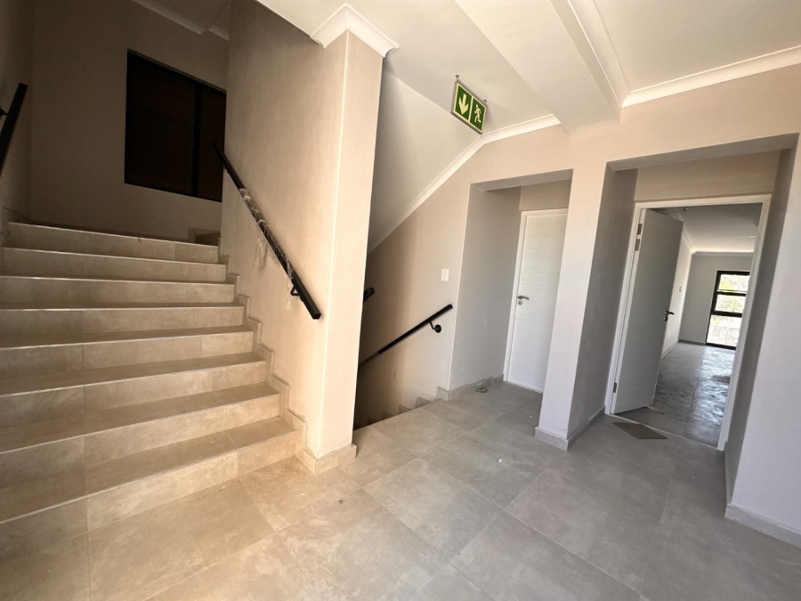 1 Bedroom Property for Sale in Table View Western Cape